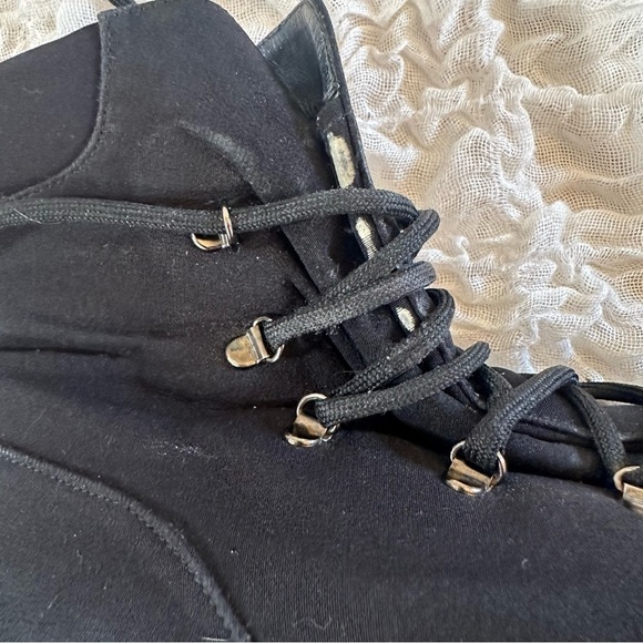 Stuart Weitzman Lace Up Combat Boots Size 8.5 - Picture 9 of 9